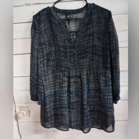 Nicole Miller NY Semi Sheer Blouse With attached Black Tank Size Large 3/4 Sleev - Picture 1 of 6